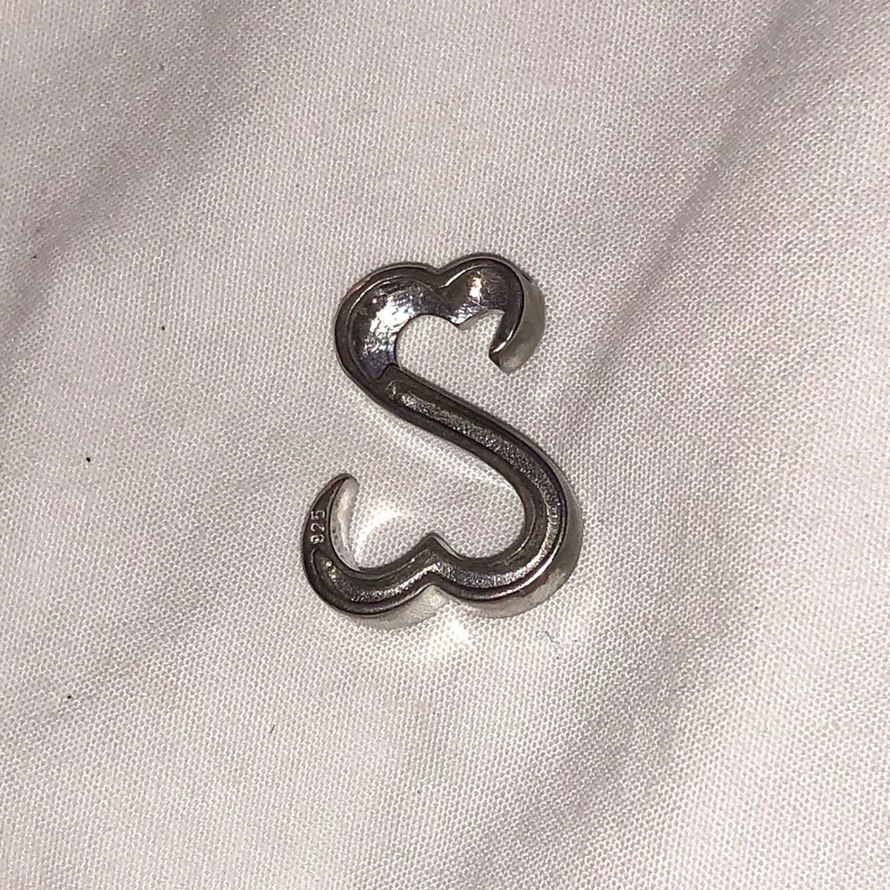 KAYS NECKLACE CHARM - Picture 3 of 3